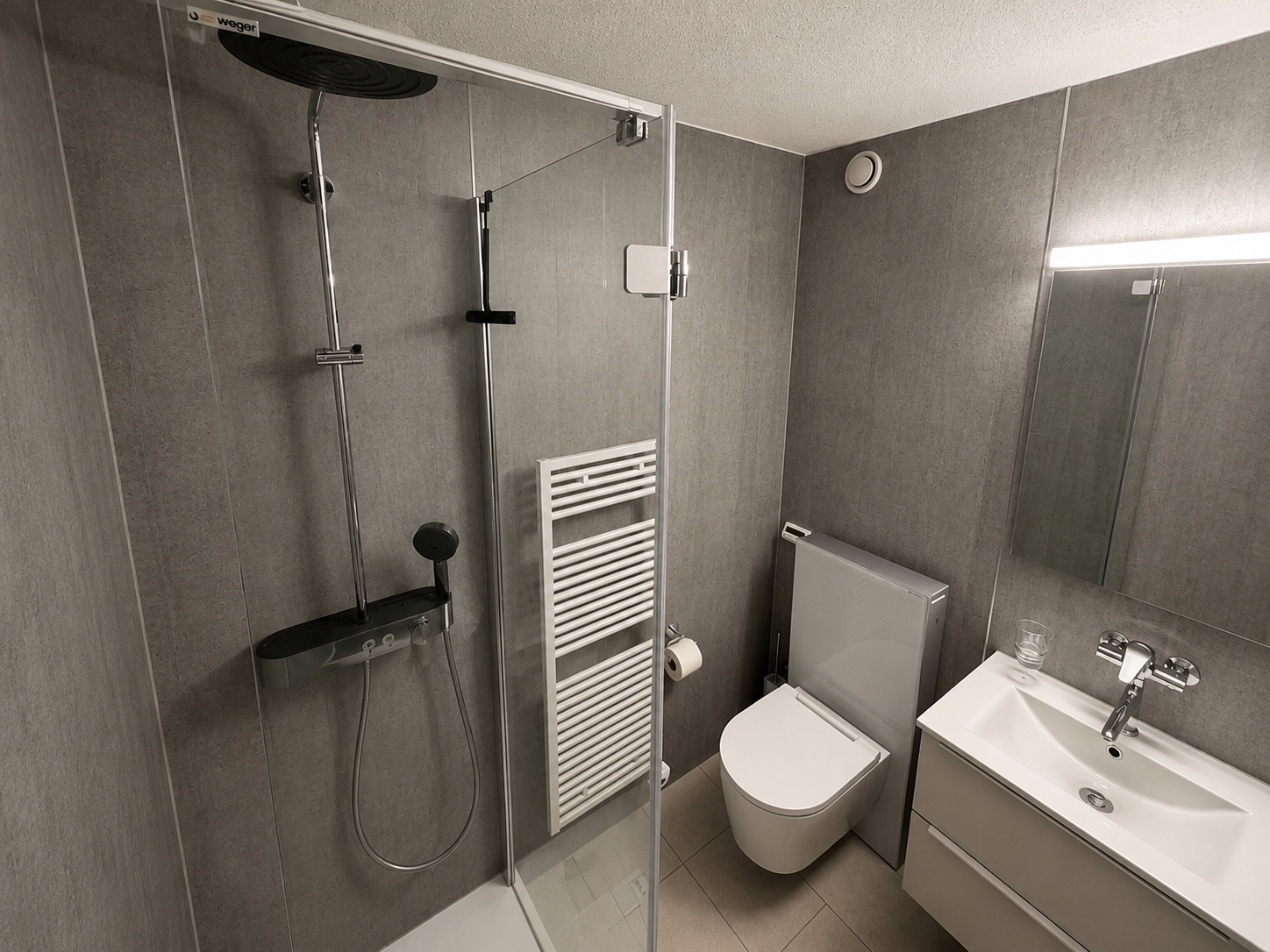 Ferienwohnung Engelberg bathroom